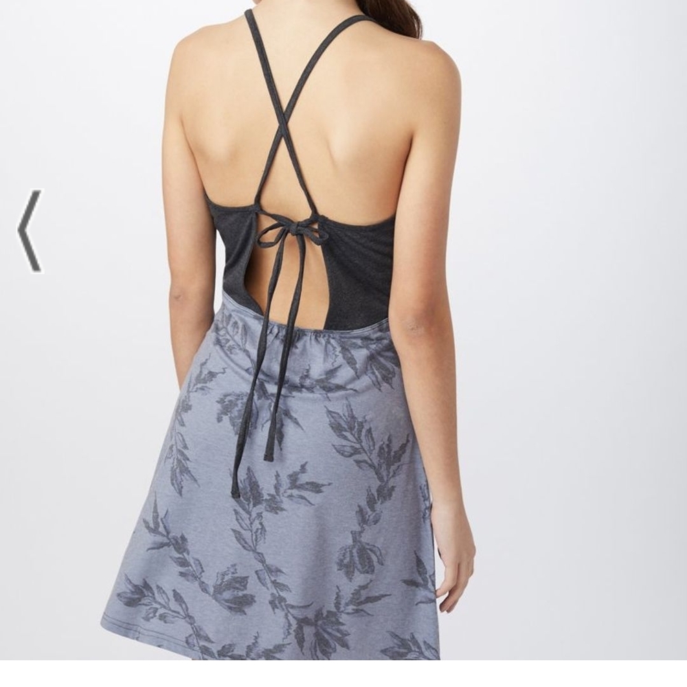 Ten Tree Nwt Leafy Shore Dress